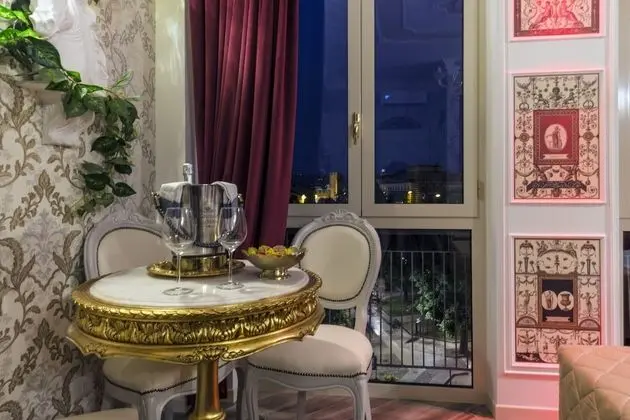 Deluxe Tek Büyük veya İki Ayrı Yataklı Oda