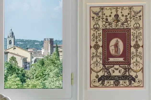 Deluxe Tek Büyük veya İki Ayrı Yataklı Oda