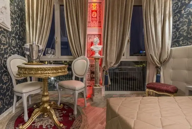 Deluxe Üç Kişilik Oda