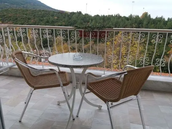 İki Ayrı Yataklı Oda, Dağ Manzaralı