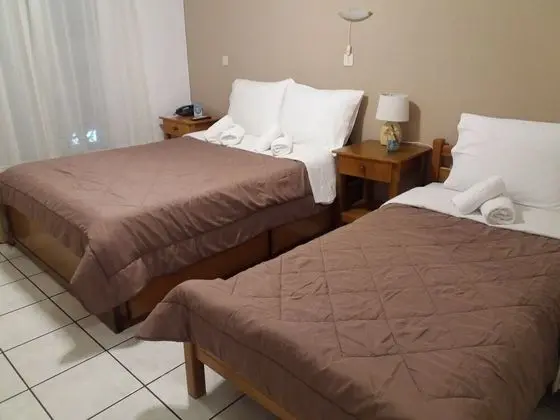 Üç Kişilik Oda, Şehir Manzaralı