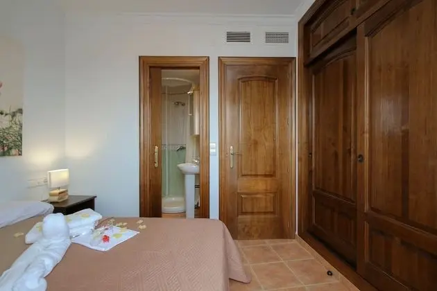 Basic Apart Daire, 3 Yatak Odası, Veranda, Zemin Kat (Univers)