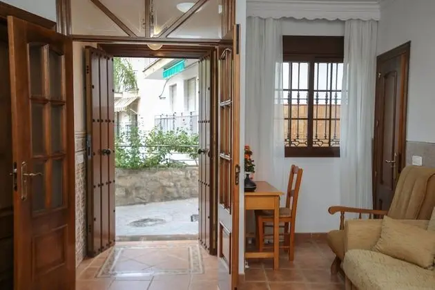 Basic Apart Daire, 3 Yatak Odası, Veranda, Zemin Kat (Univers)