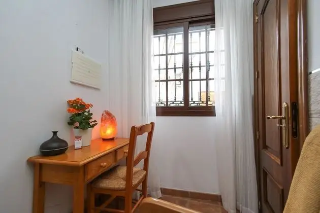 Basic Apart Daire, 3 Yatak Odası, Veranda, Zemin Kat (Univers)