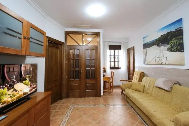 Basic Apart Daire, 3 Yatak Odası, Veranda, Zemin Kat (Univers)