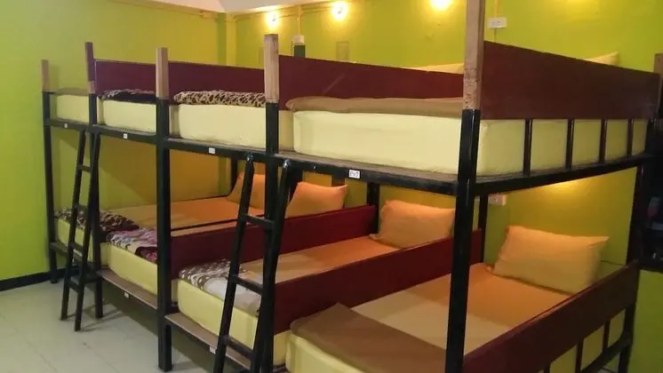 Deluxe Ortak Ranzalı Oda