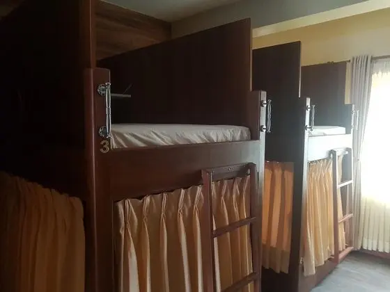 Economy Ortak Ranzalı Oda