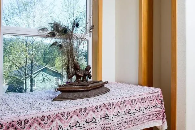 Ev, Birden Çok Yatak (Om Home)