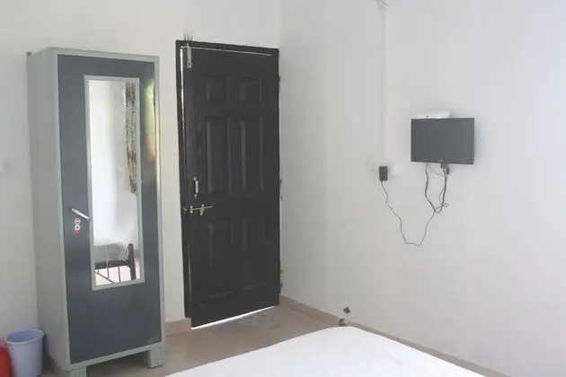 Deluxe Kır Evi (Non AC)