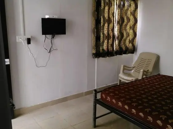 Deluxe Kır Evi (Non AC)