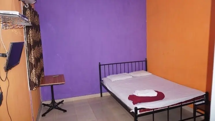 Deluxe Kır Evi (Non AC)