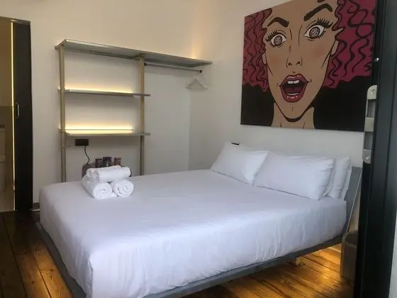 Comfort Tek Büyük Yataklı Oda