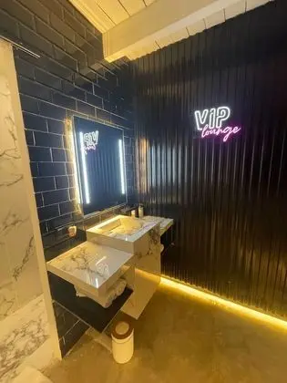 Economy Tek Büyük Yataklı Oda