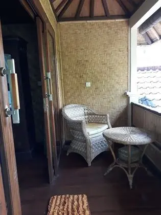 Kır Evi (Laxmi)