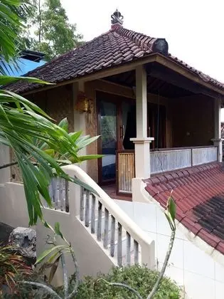 Kır Evi (Laxmi)