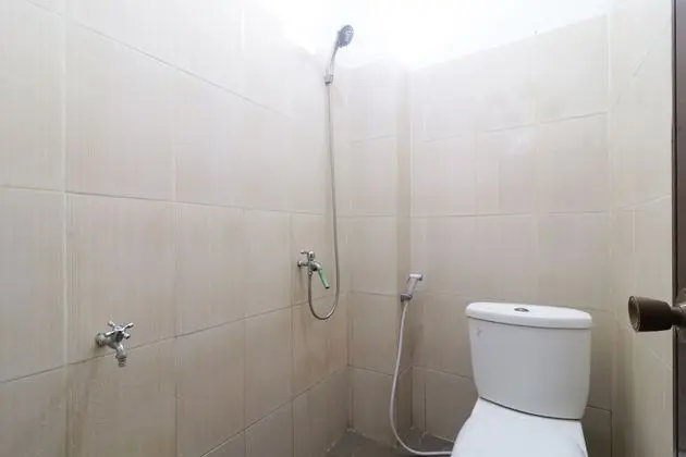 Superior Tek Büyük Yataklı Oda, Ortak Banyo (AC)