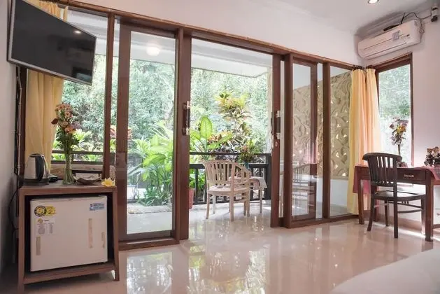 Bungalov, 2 Tek Kişilik Yatak, Teras, Havuz Manzaralı