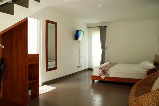 Family Bungalov, Asma Kat