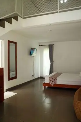 Family Bungalov, Asma Kat