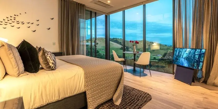 Luxury Villa (Joy)