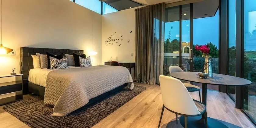 Luxury Villa (Joy)