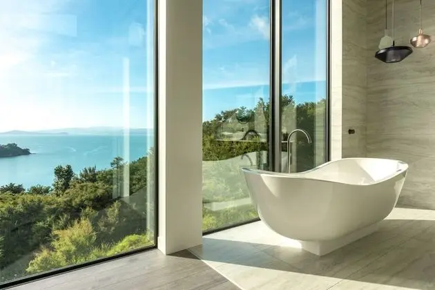 Luxury Villa (Joy)