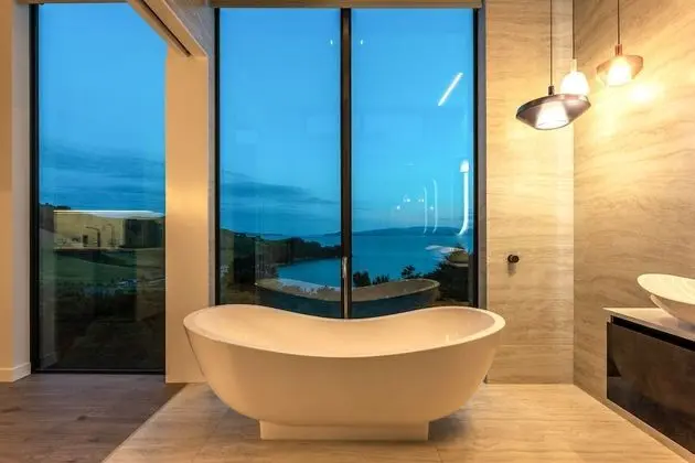 Luxury Villa (Joy)