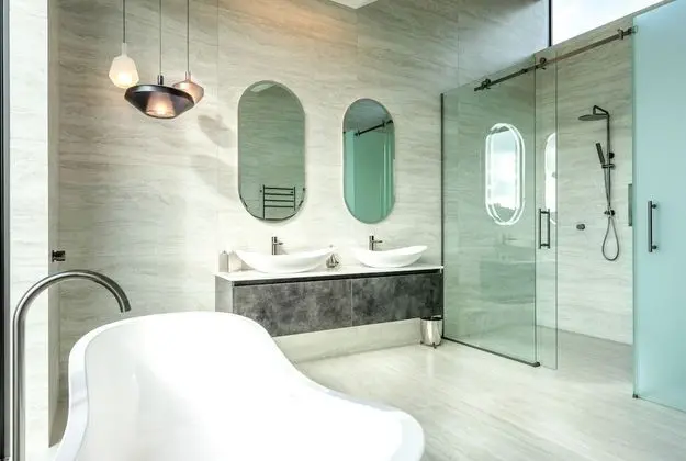 Luxury Villa (Joy)