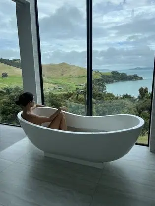 Luxury Villa (Joy)