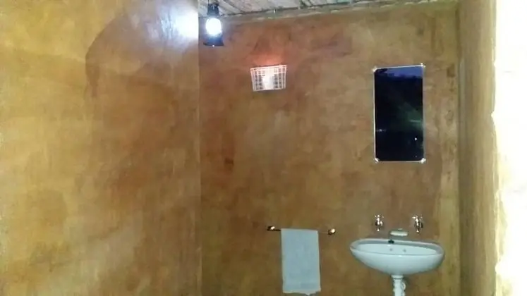 Traditional Tek Büyük Yataklı Oda (Etoko)