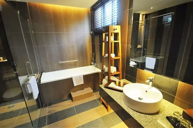 Üç Kişilik Oda (Ombak Suite)