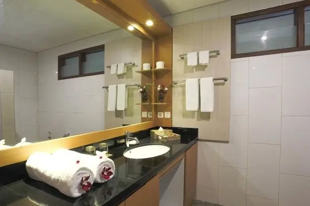 Superior Room (Pool View)
