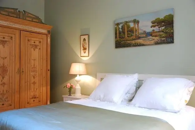 Superior Tek Büyük Yataklı Oda