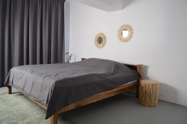 Basic Tek Büyük Yataklı Oda, 1 Büyük (Queen) Boy Yatak