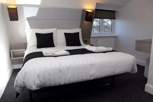 Tek Büyük Yataklı Oda