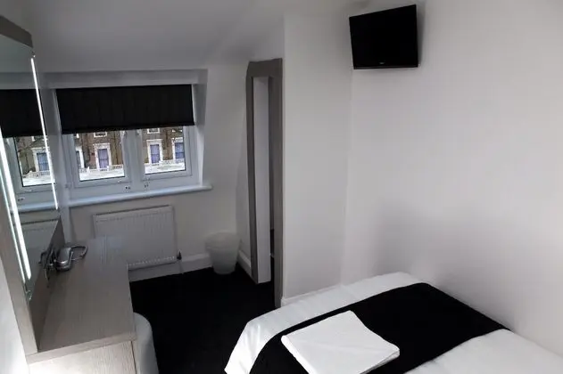 Tek Kişilik Oda (4th Floor, Stair Access Only)