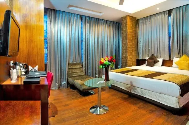 Executive Tek Büyük Yataklı Oda