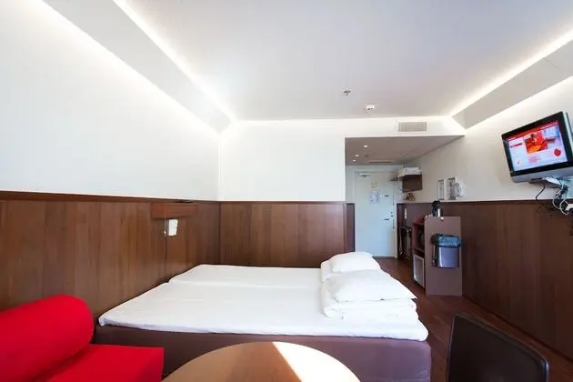 Standard Oda, 1 Çift Kişilik Yatak
