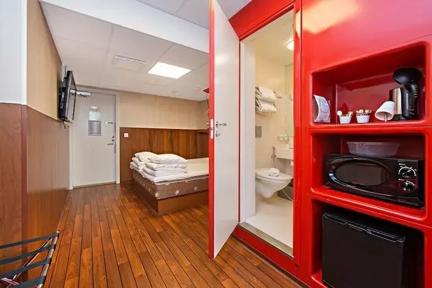 Standard Tek Büyük Yataklı Oda