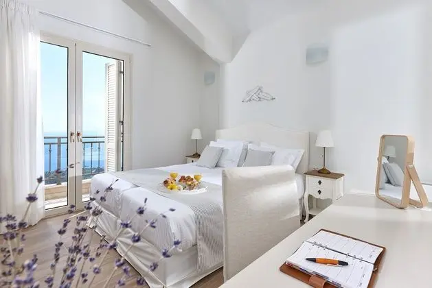 Villa, Deniz Manzaralı