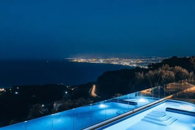 Villa, Deniz Manzaralı