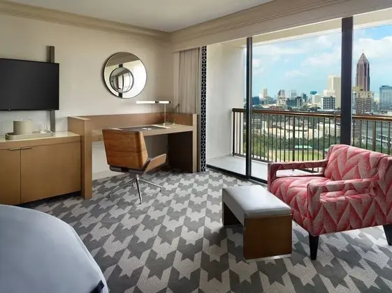 Premier Oda, 1 En Büyük (King) Boy Yatak, Balkon, Park Manzaralı