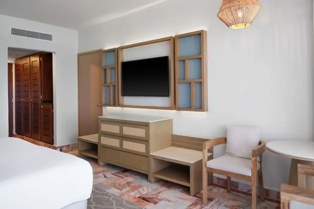 Superior Ocean View, 1 King bed or 2 Double Beds, Non-Smoking