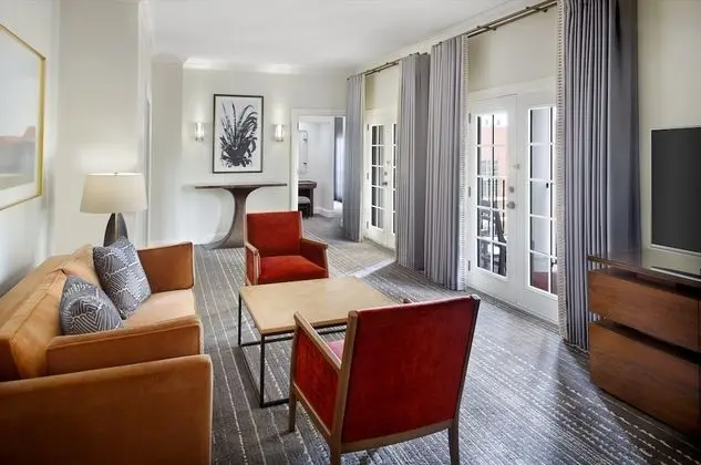 Premium Süit, Nehir Manzaralı (Parlor Suite)