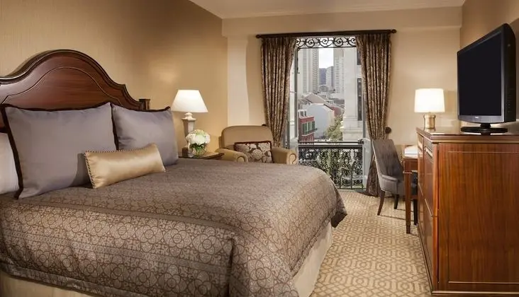 Premier Oda, Sigara İçilmez, Balkon