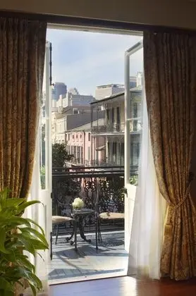 Premier Oda, Sigara İçilmez, Balkon