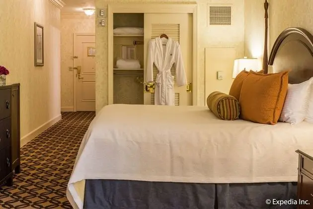 Deluxe Oda, 1 En Büyük (King) Boy Yatak, Engellilere Uygun