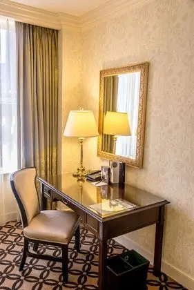 Signature Oda, 1 En Büyük (King) Boy Yatak, Engellilere Uygun