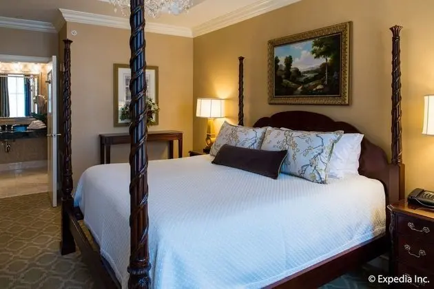 Signature Oda, 1 En Büyük (King) Boy Yatak, Engellilere Uygun