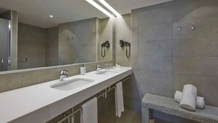 Superior Tek Büyük Yataklı Oda